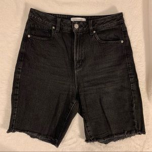 Dynamite High Rise Black Bermuda Shorts size 27